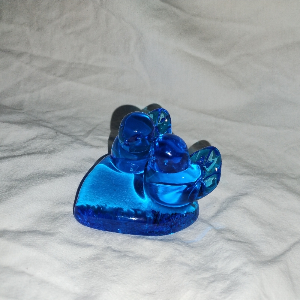Vintage Blue Glass Bluebirds Of Happiness 1994 Leo Ward Smaller Version